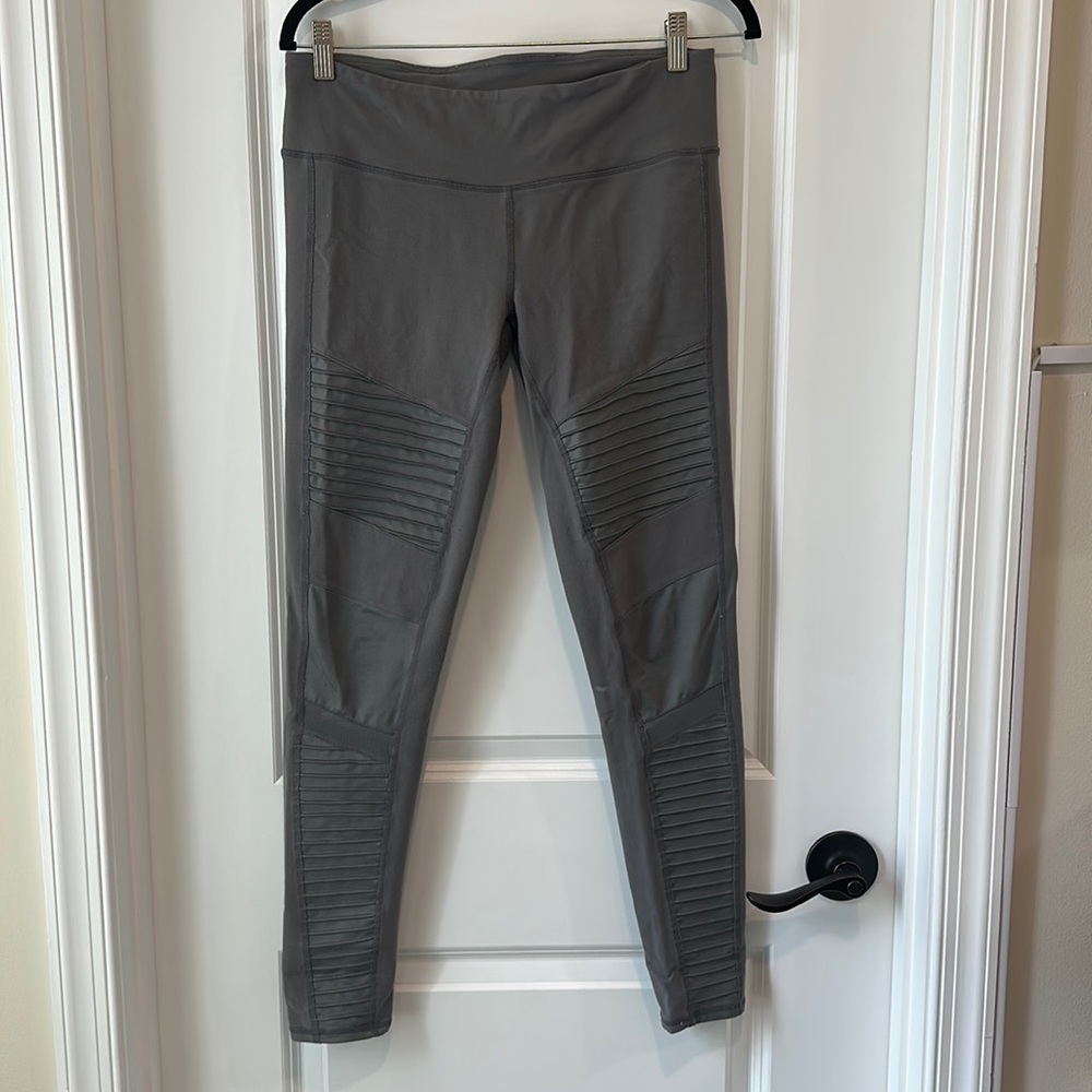 Low Rise Alo Moro Leggings
